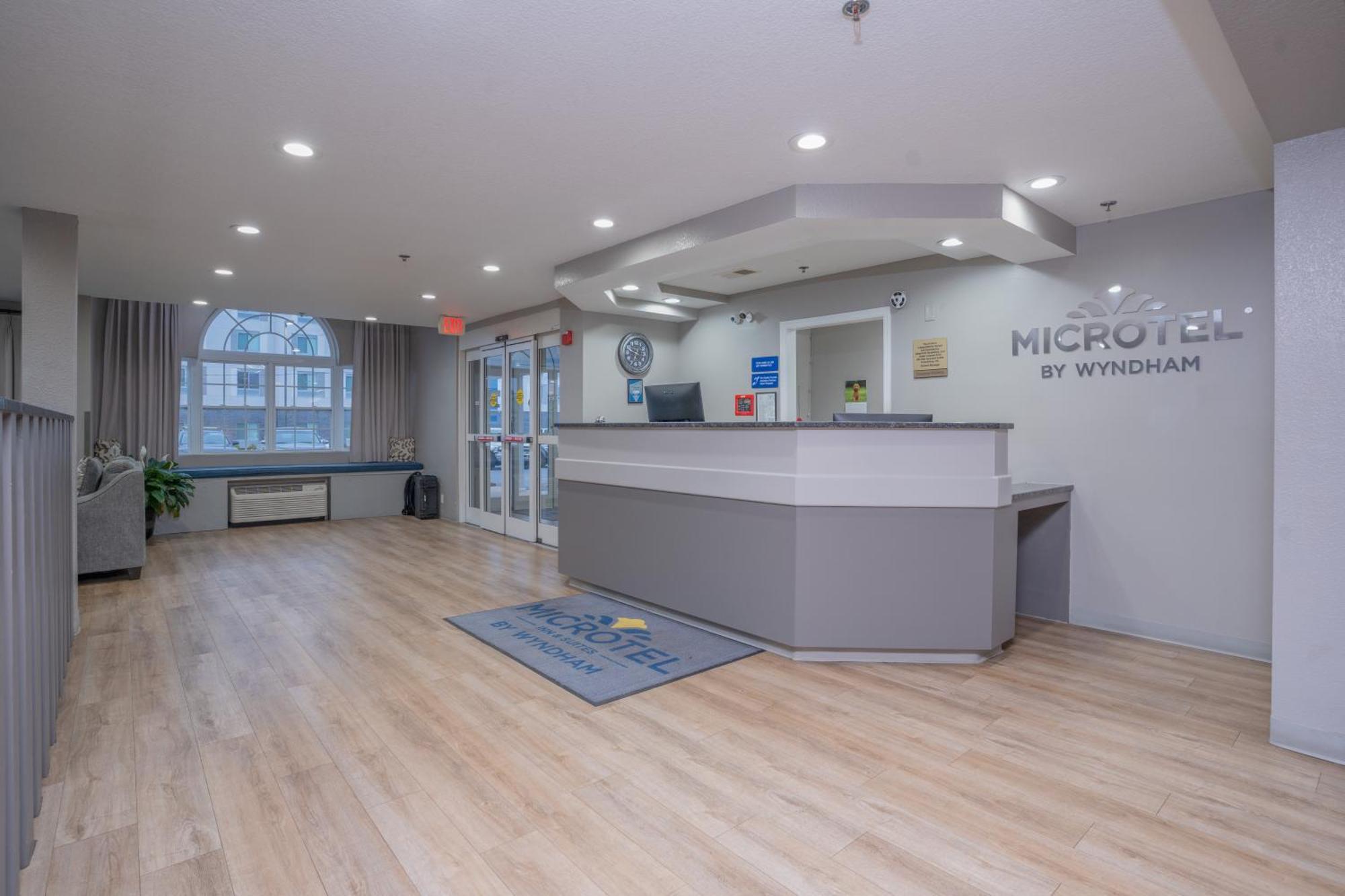 Microtel Inn & Suites By Wyndham Albertville Ngoại thất bức ảnh